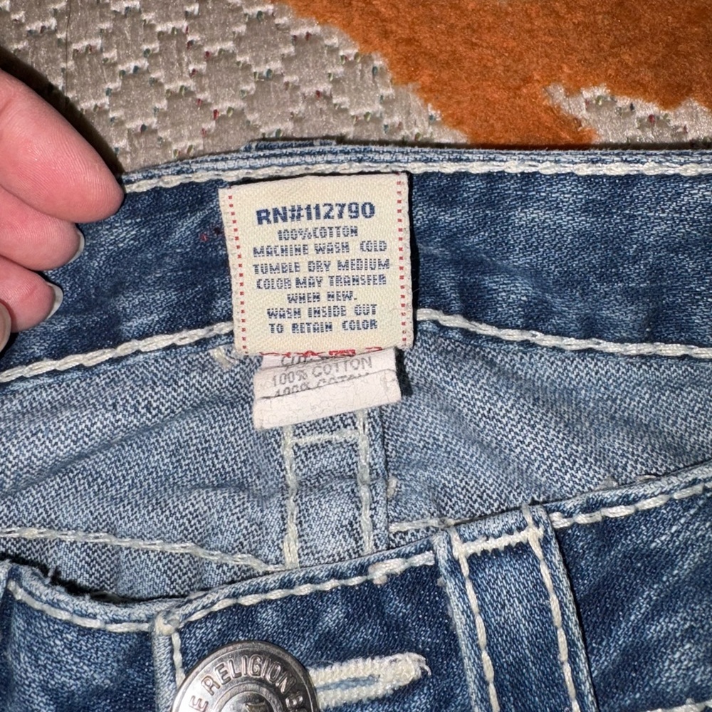 True Religion Jeans Size 29 Made in USA Classic Flare Distressed Hem - Picture 6 of 12